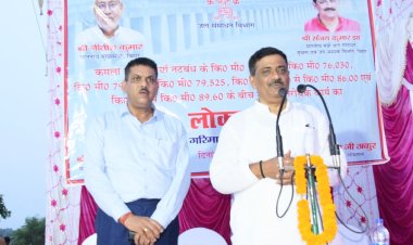 बाढ़ के प्रभाव को कम करना सीएम की शीर्ष प्राथमिकता: संजय झा