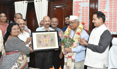 ललित नारायण मिथिला विश्वविद्यालय के कुलसचिव प्रो० मुश्ताक अहमद हुए सम्मानित