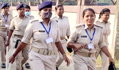 दरभंगा:- छठ को लेकर सुरक्षा के कड़े इंतजाम, 580 स्थानों पर पुलिस की अतिरिक्त तैनाती, घाटों पर रहेगी पैनी नजर