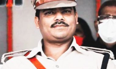 दरभंगा में बढ़ती चोरी और आपराधिक वारदातों को देखते हुए पुलिस कप्तान अवकाश कुमार ने अपनाया कड़ा रुख, नगर थानाध्यक्ष मदन प्रसाद सस्पेंड