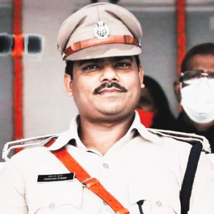 दरभंगा में बढ़ती चोरी और आपराधिक वारदातों को देखते हुए पुलिस कप्तान अवकाश कुमार ने अपनाया कड़ा रुख, नगर थानाध्यक्ष मदन प्रसाद सस्पेंड