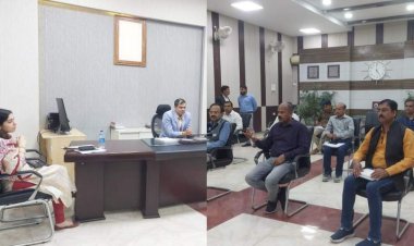 दरभंगा रेलवे स्टेशन को अपग्रेडेशन स्टेशन बनाने को लेकर हुई बैठक