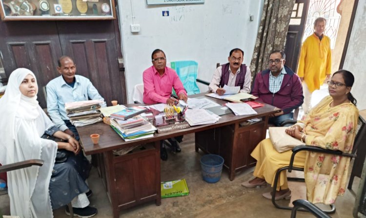 ललित नारायण मिथिला विश्वविद्यालय के कुलपति प्रो एस पी सिंह के आदेश से एनएसएस कोषांग ने केवटी प्रखंड के नरौरा गांव को लिया गोद