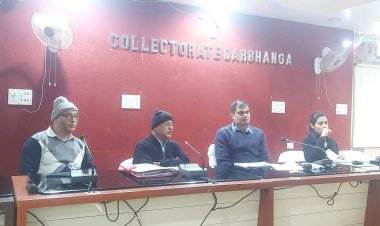 जल जीवन हरियाली मिशन की दरभंगा डीएम राजीव रौशन ने की समीक्षा, अफसरों को दिया निर्देश