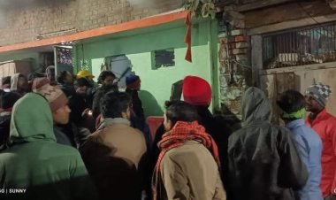 दरभंगा के पटेल चौक स्थित मकान में लगी भीषण आग, दमकल की गाड़ियों ने मुश्किल से पाया काबू, दहशत में लोग