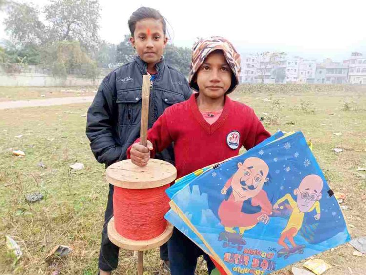 दरभंगा में मकर संक्रांति पर बच्चों की पहली पसंद बनी पतंग, जमकर हो रही है पतंग की खरीदारी