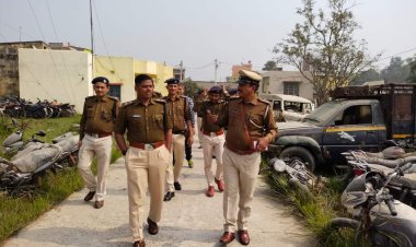 दरभंगा एसएसपी अवकाश कुमार ताबातोड़ थानों का निरीक्षण कर रहे है, दागियों का सही समय पर सत्यापन करने तथा फरार अभियुक्तों की गिरफ्तारी के साथ-साथ लोगों की समस्याओं का त्वरित निष्पादन करने का दिया निर्देश