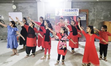 दरभंगा नृत्य उत्सव के लिए नृत्य परीक्षक ने अपनी विधा में कलाकारों की भाव- भंगिता को दिया रूप