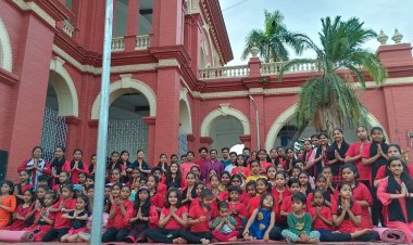 दरभंगा नित्य उत्सव 2023 हेतु कार्यक्रम स्थल के मंच पर हुआ अंतिम अभ्यास, कामेश्वर सिंह दरभंगा संस्कृत विश्वविद्यालय प्रांगण में सादगी से होगा कार्यक्रम