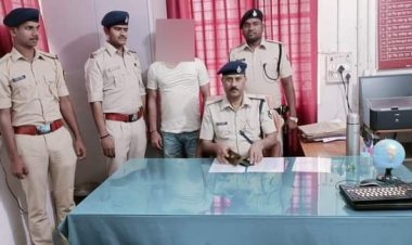 दरभंगा पुलिस की कार्रवाई, हत्या की नियत से चाकू मारने वाला चढ़ा पुलिस के हत्थे, मिर्ज़ापुर में एटीएम मशीन उखाड़ कर ले जाने के मामले में जा चूका था जेल