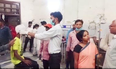 शादी समारोह में शामिल होकर लौट रहे परिवार की गाड़ी हुई दुर्घटनाग्रस्त, हादसे में एक ही परिवार के 4 लोग हुए घायल, दो की स्थित नाजुक