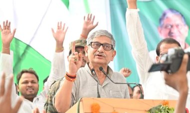 बात बनाने वाली पार्टी को कर्नाटक की जनता ने नकारा - ललन सिंह