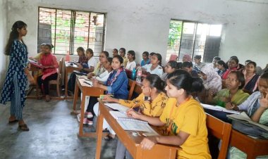 अखिल भारतीय विद्यार्थी परिषद दरभंगा इकाई के द्वारा प्रतिवर्ष गर्मी की छुट्टियों में आयोजित हो रहे निःशुल्क प्रशिक्षण हेतु सर्जना निखार शिविर के अंतर्गत ब्यूटीशियन प्रशिक्षिका श्रेया सिंह ने प्रशिक्षण दिया