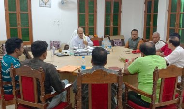 कार्यों में त्रुटियों का 15 दिनों में होगा निदान, अनुश्रवण समिति की बैठक में सहायक अभियंता ने दिया आश्वाशन