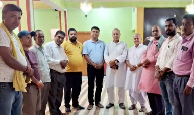 पूर्व विधायक महेन्द्र नारायण झा व पूर्व विधान पार्षद प्रो. विनोद कुमार चौधरी के निधन पर दरभंगा में पसरा चौतरफा शोक, शोकसभा कर दी गई श्रद्धांजलि