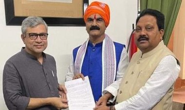 आईवीआर की भाषा में शामिल हुई मैथिली, दरभंगा के सांसद डॉ. गोपाल जी ठाकुर ने दी बधाई