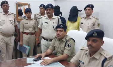 अंतर जिला एटीएम फ्रॉड गिरोह का दरभंगा पुलिस ने किया भंडाफोड़, 74 एटीएम कार्ड, दो लाख नगद राशि के साथ दो शातिर गिरफ्तार