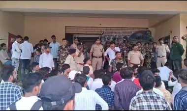 स्वतंत्रता दिवस के अवसर पर इंजीनियरिंग कॉलेज में आयोजित सांस्कृतिक कार्यक्रम में छात्र के भाषण के बाद हुआ हंगामा, जिला प्रशासन के हस्तक्षेप के बाद मामला हुआ शांत