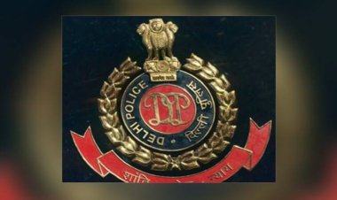 दिल्ली क्राइम ब्रांच की टीम पहुंची दरभंगा: आतंकी के भांजे के घर पर दिल्ली पुलिस की रेड, जांच में कई बड़े खुलासे