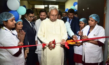 DMCH के सर्जिकल ब्लॉक सहित विभिन्न परियोजनाओं का किया उद्घाटन व शिलान्यास करने पहुंचे मुख्यमंत्री नीतीश ने कहा, दरभंगा एम्स निर्माण स्थल बहुत जल्द काम होगा शुरू