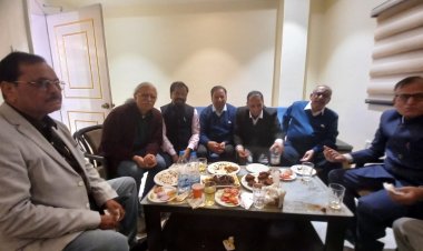 बड़ी खबर: डीएमसीएच के गेस्ट हाउस में डॉक्टरों की शराब पार्टी, विडिओ वायरल होने के बाद पुलिस की रेड