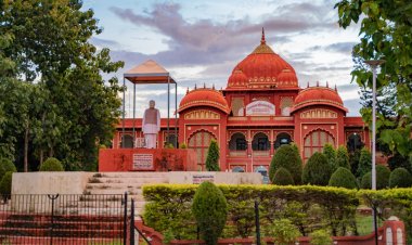 ललित नारायण मिथिला विश्वविद्यालय के शिक्षकों के तबादले से जुड़ी बेहद अहम खबर, पढ़ें यहां क्लिक करके...