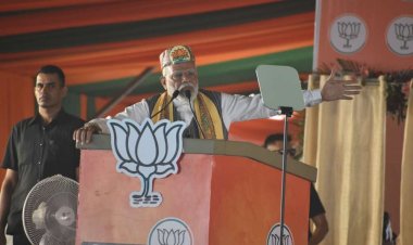 मोदी ने चुनावी जनसभा में आरक्षण के मुद्दे पर राहुल और तेजस्वी पर साधा निशाना, दोनों युवराज मिलकर OBC के आरक्षण को कम कर नेहरू की भावना का विनाश करने में है लगी