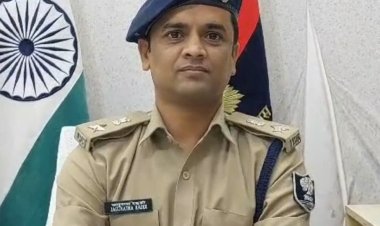 पंचायत ने किशोरी की अस्मत की बोली लगी 4 लाख लगाकर बनवा दी एकरनामा, पीड़िता ने थानाध्यक्ष पर लगाया पक्षपात का आरोप, एसएसपी जगुनाथ रेड्डी ने थानाध्यक्ष को किया निलंबित