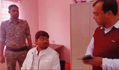 कुशेश्वरस्थान अस्पताल का जदयू विधायक ने किया औचक निरीक्षण, खुली अनियमितता की पोल, विधायक ने कहा सप्ताह में एक दिन आते है प्रभारी, सरकार के गाइडलाइंस का इन्हें नही है कोई भय