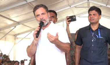 "जब लोकतंत्र के नाम पर पुलिसिया कलम ने लिखा सत्ता की सनक का परिचय: राहुल गांधी पर दरभंगा में 09 लाउडस्पीकर, 100 कुर्सियों और शिक्षा संवाद के लिए धारा 188 व 223 में केस दर्ज, छात्रावास सील, और प्रशासन की चुप्पी में दबी छात्र क्रांति की चीख"