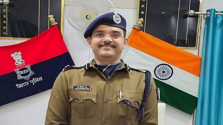 जब वर्दी की साख दांव पर थी, तब हरिकिशोर राय बने न्याय की आवाज़: रक्सौल के दलदल में सड़ रही व्यवस्था को चीरता एक साहसी डीआईजी, जिसने दलालों से गिरे डीएसपी की सच्चाई को बेनकाब कर दी