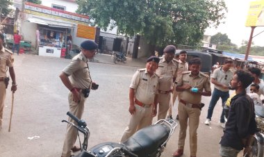 14 जून की वो घड़ी जब दरभंगा के बाघमोड़ बना दरभंगा पुलिस की दृढ़ इच्छाशक्ति का प्रतीक जहाँ SHO सुधीर ने मोर्चा संभाला और SSP-SP की उपस्थिति में चलाया गया अपराधियों के विरुद्ध कड़ा समकालीन अभियान!