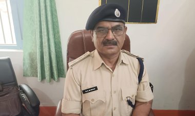 एसडीपीओ शुभेन्द्र कुमार सुमन की सधी हुई पदचाप और हमारी इस विशेष रिपोर्ट से कांपे अपराधी: 'अब खाकी जनसेवा के लिए है, न कि डर के व्यापार के लिए', पढ़ें कमतौल के नए प्रहरी का कड़ा ऐलान और हमारी कलम से निकली व्यवस्था को ललकारती यह विश्लेषणात्मक रिपोर्ट