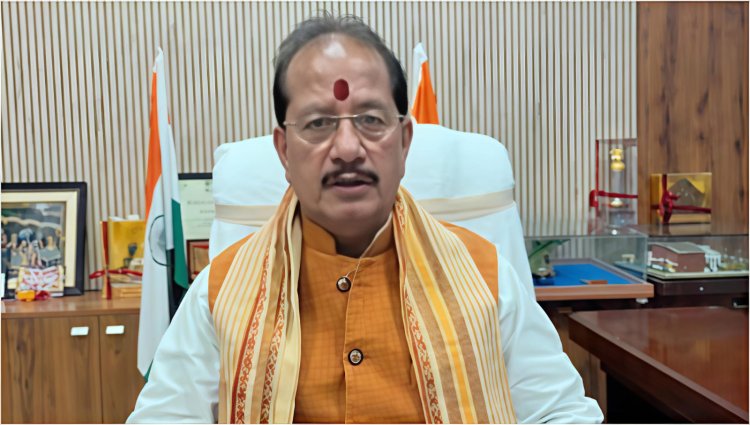 मशाल जुलूस पर बरसी लाठियाँ, घायल कार्यकर्ता और मौन प्रशासन विजय सिन्हा की 48 घंटे की घड़ी अब टिक-टिक कर रही है: दरभंगा के डीएम कौशल कुमार और एसएसपी रेड्डी पर सवालों की बौछार!