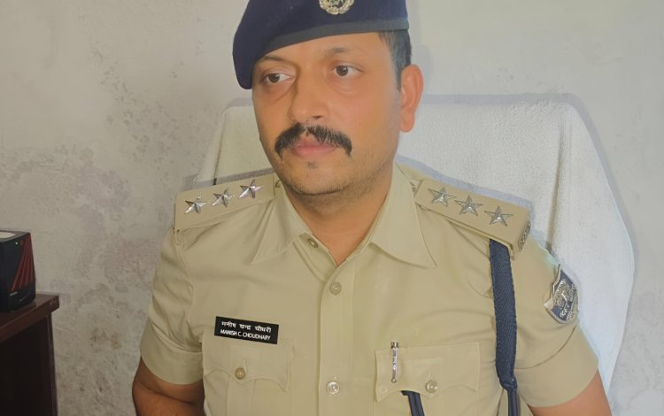दरभंगा के जमालपुर थाने में जब फरियाद बना अपराध दिव्यांग सगीर की हिम्मत को रौंदते हुए दारोगा सूर्यबली यादव ने दिखाई खाकी की हैवानियत… न्याय की तलाश में पहुँचा एसडीपीओ मनीष चंद्र चौधरी के दरबार!