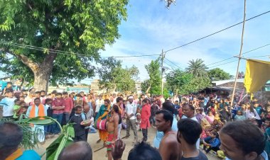 राजा सलहेस की पूजा नहीं, समाज की आत्मा का उत्सव था सिनुआर गोपाल का यह आयोजन सावन की अंधेरी रात में जब दीपक बने श्रद्धालु, और कुलदेवता के चरणों में उतर आई पीढ़ियों की परंपरा, तो गूंज उठा वह राग जो केवल आस्था की थाह जानता है…..