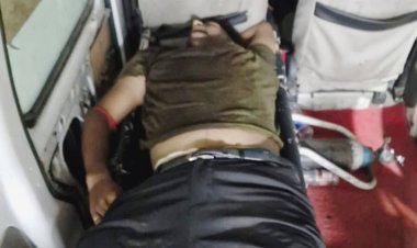 दरभंगा में तीसरे पूजा पर फिर मातम एपीएम थाना क्षेत्र में ज्वेलरी व्यवसायी राहुल कुमार की गोली मारकर हत्या, इससे पहले दुर्गा पूजा की निशा पूजा के दिन कांकली मंदिर के पुजारी राजीव कुमार झा की हत्या पर ‘मिथिला जन जन की आवाज’ ने उठाई थी आवाज, अब शहर दहशत और आक्रोश में