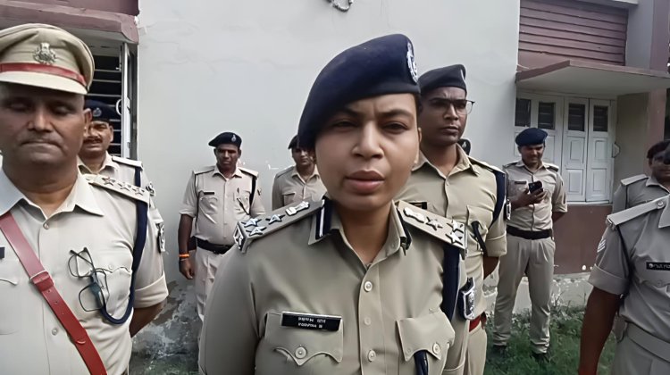 औचक निरीक्षण से गूंज उठा मिथिला: डीआईजी स्वप्ना गौतम मेश्राम ने दरभंगा सदर-1 एसडीपीओ कार्यालय का किया निरीक्षण, अपराध नियंत्रण से लेकर दुर्गा पूजा की सुरक्षा और आगामी चुनाव तक दिए सख्त निर्देश, फरार वारंटियों व शराब माफियाओं पर कसेगी नकेल, ‘मिथिला जन जन की आवाज़’ ने इसे माना जनता के भरोसे को मजबूत करने वाला कदम