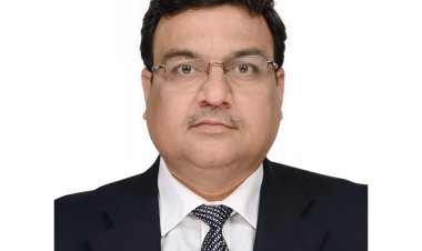 बड़ी खबर। 27 लाख के भुगतान में तकनीकी सत्यापन की अनदेखी पड़ी भारी दरभंगा इंजीनियरिंग कॉलेज के प्राचार्य डॉ. संदीप तिवारी का तबादला, चंदन कुमार को सौंपी गई नई प्राचार्यीय जिम्मेदारी....