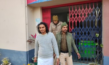 दरभंगा में धर्म, अपराध और कानून की टकराहट: नाबालिग से दुष्कर्म के आरोपी कथावाचक की जमानत पर 24 जनवरी को सुनवाई, जेल की सलाखों के पीछे ‘महाराज’, अब अदालत के फैसले पर टिकी निगाहें....