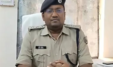 फेसबुक के फरेबी प्रेमजाल से सावधान: ‘राज खुराना’ नाम का मायावी दूल्हा, दिल्ली एयरपोर्ट का काल्पनिक कस्टम ड्रामा, विदेशी नंबर की मीठी आवाज और भरोसे की अंधी छलांग....दरभंगा की विधवा से 2.65 लाख की ठगी की दर्दनाक दास्तान, और समाज के लिए तीखी चेतावनी कि कहीं आप भी ऐसे डिजिटल प्रेमजाल में फंसकर अपनी मेहनत की कमाई ठगों की झोली में तो नहीं डाल रहे?