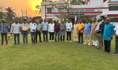 दरभंगा की धरती पर समाजिक एकता की नई आहट: दो बड़े ब्राह्मण संगठनों का मौन लेकिन महत्वपूर्ण संगम, परशुराम जयंती को भव्य बनाने की तैयारी, दीप प्रज्वलन से लेकर विद्वत पूजा तक की रूपरेखा तय....सरकारी अवकाश की मांग भी उठी, अब देखना है कि यह सांस्कृतिक पहल केवल आयोजन बनकर रह जाएगी या समाज की एकजुटता की नई दिशा तय करेगी