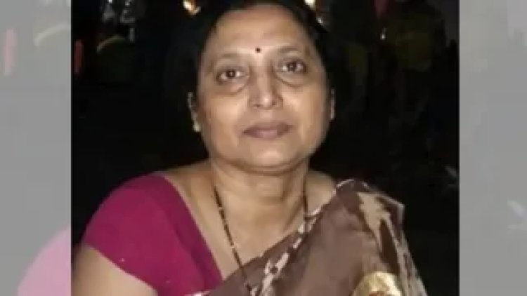 बिजली गई और घर में उतर आया मौत का सन्नाटा! सिंहवाड़ा के भरवाड़ा में कमरे में सो रही 45 वर्षीय महिला को सांप ने डसा, बेटे ने पास में देखा जहरीला नाग, बचाने की हर कोशिश हुई नाकाम; मुजफ्फरपुर पहुंचने से पहले मौत, बिजली कटौती को लेकर ग्रामीणों का फूटा आक्रोश...आखिर रात में शिकायत सुनने वाला कौन?